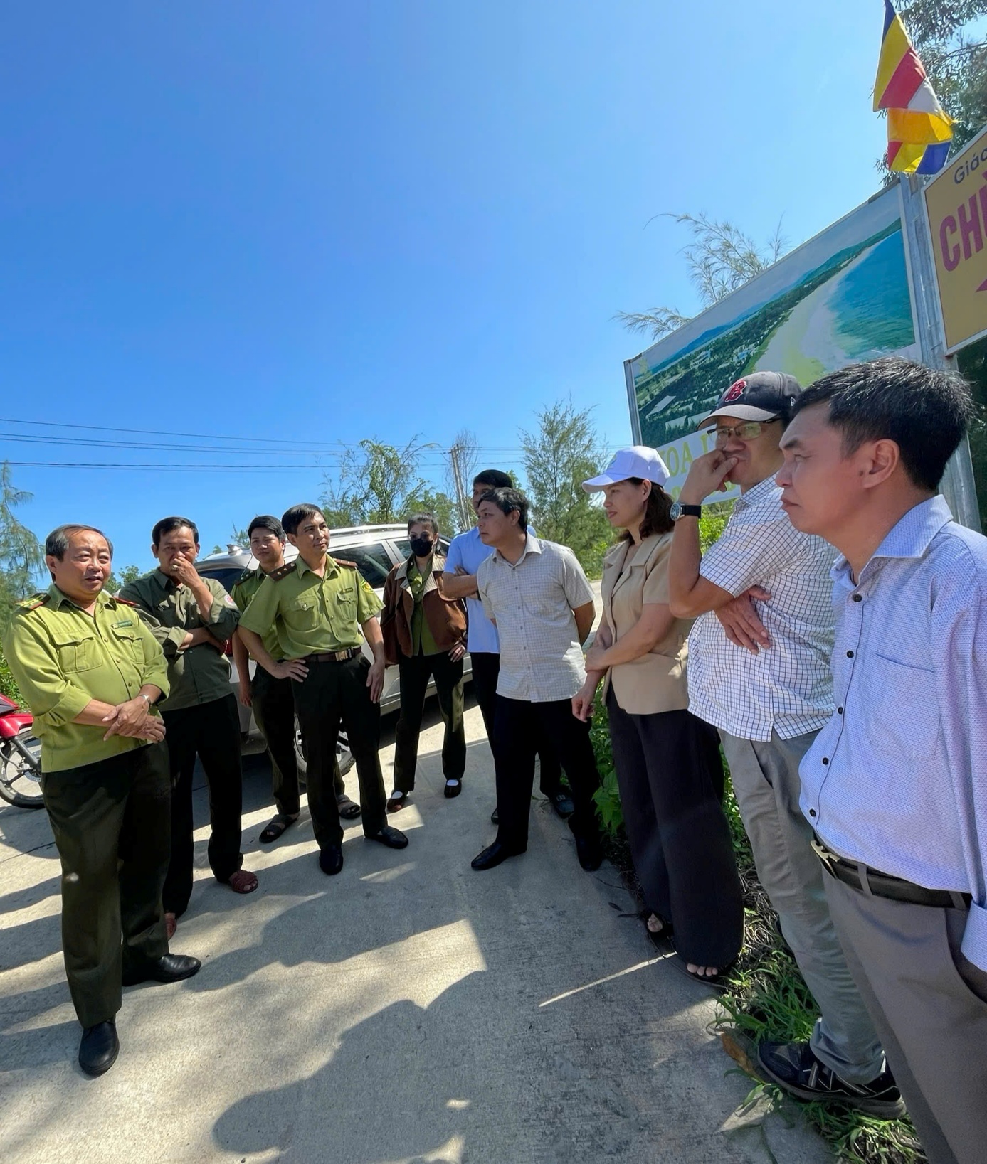 Ban Kinh tế - Ngân sách HĐND tỉnh khảo sát thực địa khu vực đề nghị chuyển mục đích sử dụng rừng tại xã Xuân Cảnh